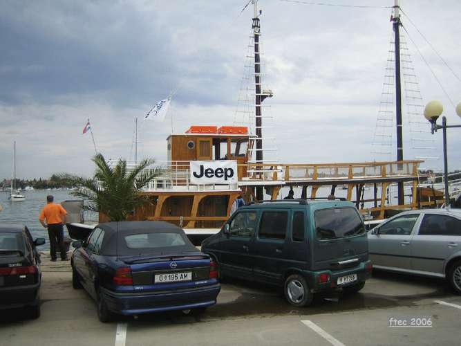 JeepCamp06-0511.jpg